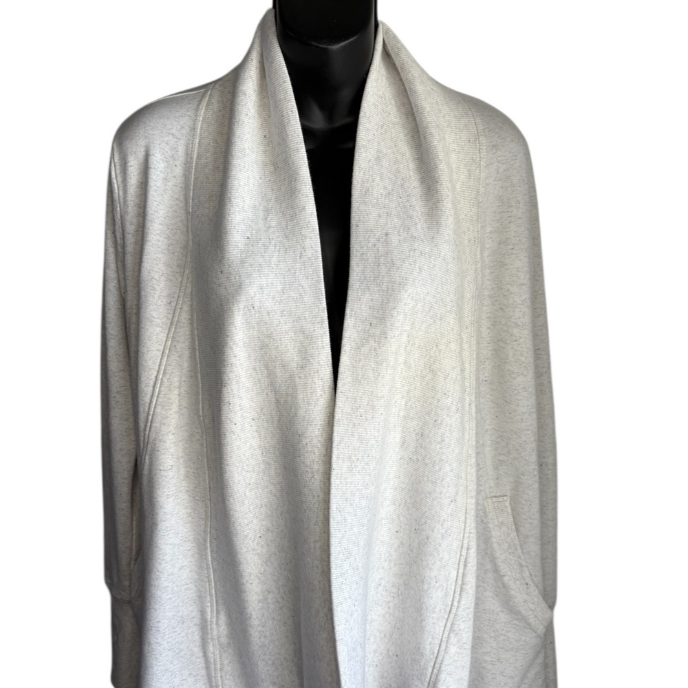 Athleta Womens small Pranayama Restore Wrap Gray Cardigan Loungewear Soft
Comfy - Picture 7 of 11